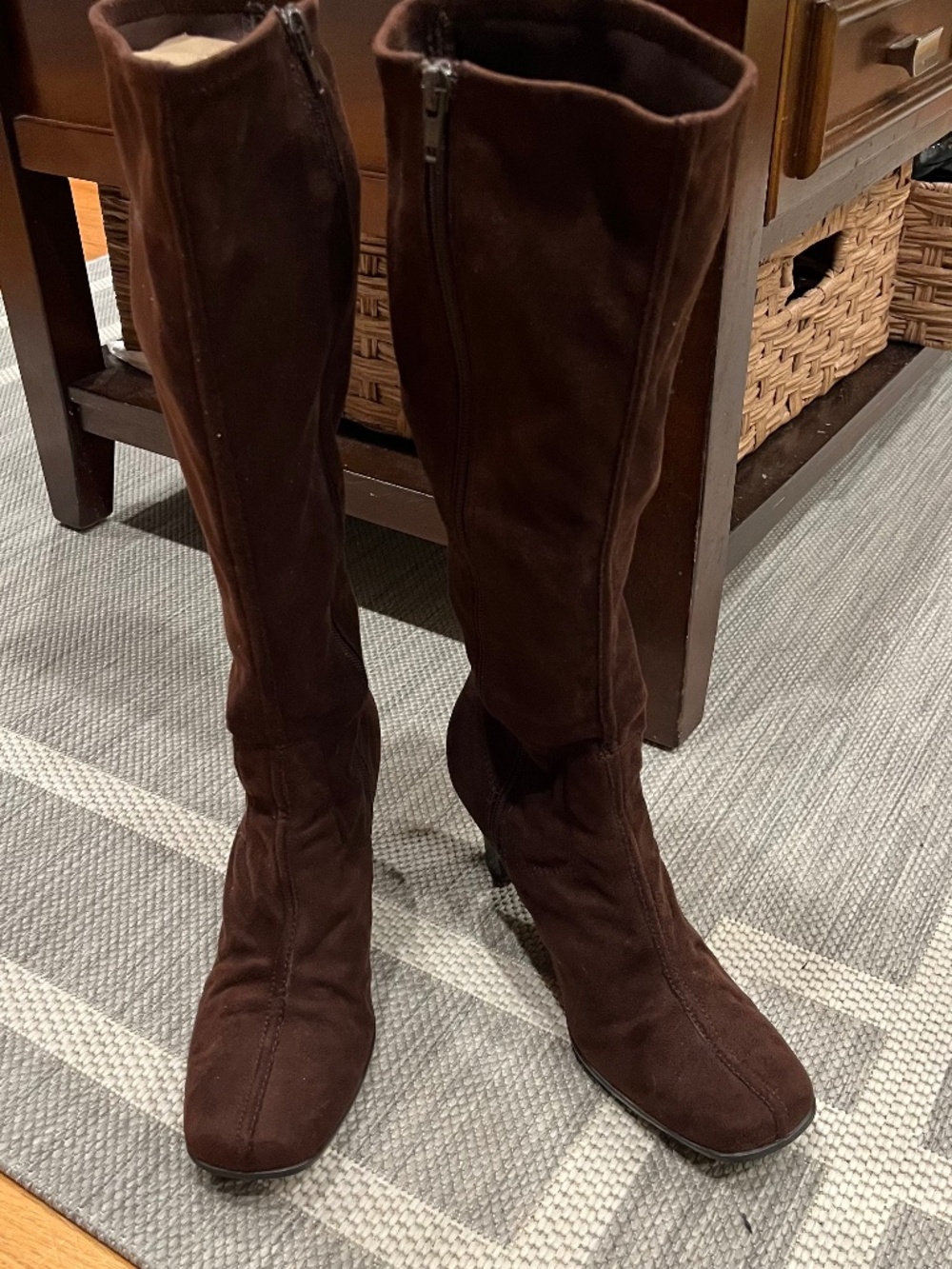 Predictions Y2K Brown Faux Suede Boots  Size 7.5